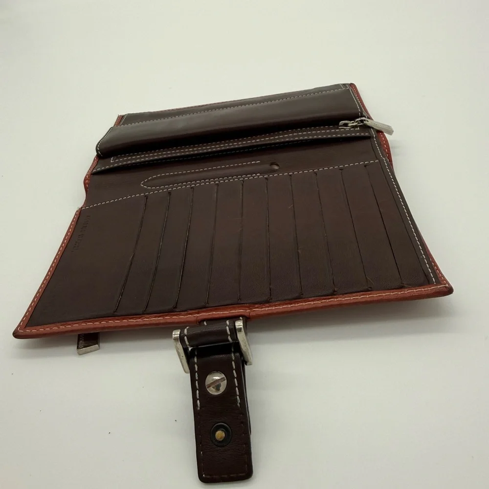 Puntotres Genuine Leather Travel Wallet Passport Organizer Brown Spain Zip